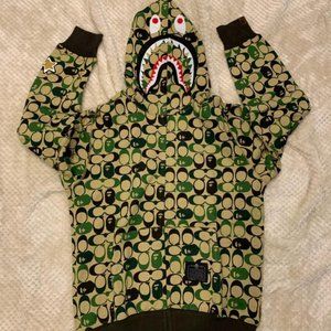 Bape A Bathing Ape Dinosaur Shark Hoodie. ⭐️